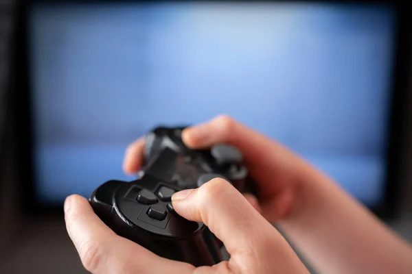Unrecognizable Man Using Controller While Playing Computer Games — Stock Photo, Image