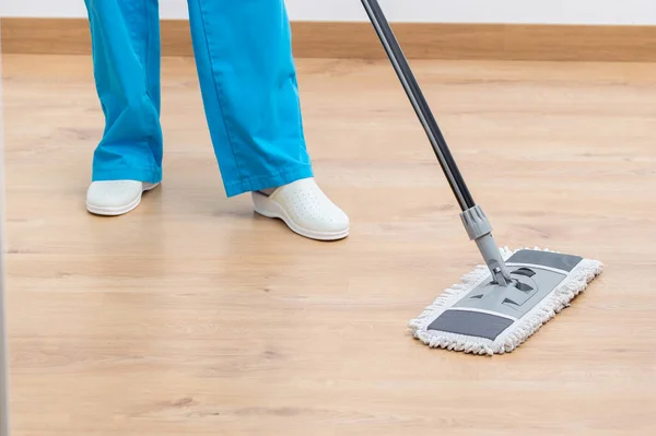 Closeup Young Woman Mopping Office Floor — Stock Photo, Image