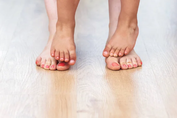 Shot Unrecognizable Mother Feet Her Child Feet Home — Stock Photo, Image