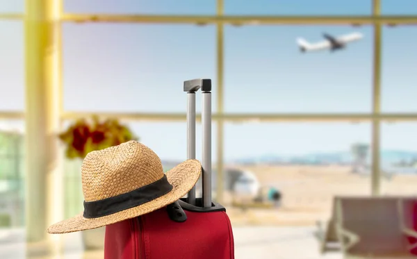 Travel Vacations Purposes Simple Modern Suitcase Red Color Airport Hat — Stock Photo, Image