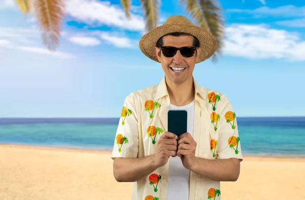 Man Texting Using Smartphone Tropical Beach Happy Face Standing Looking — Stock Photo, Image