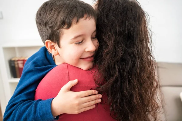 Close Mother Child Hugging Home Stok Lukisan  
