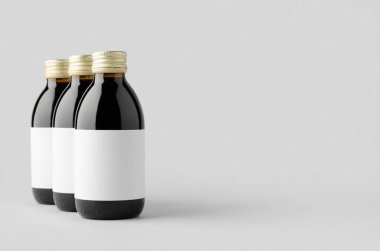 Soğuk demlenmiş kahve şişesi, boş etiketli maket..