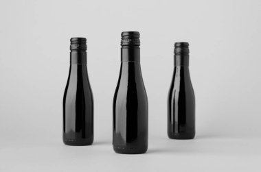 Küçük kırmızı şarap şişesi modeli. Burgundy, alsace, rhone şekli.