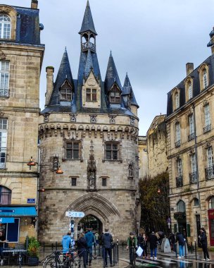 Bordeaux Sahnesi: Fransa 'da Tarihi Mimarlık ve Şehir Büyüsü