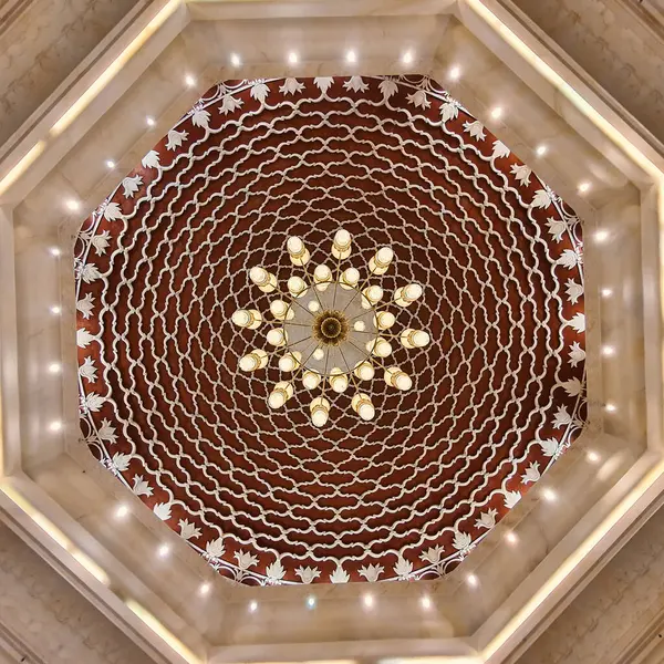 Emirlik Sarayı 'nın İçi Mandarin Oriental, Abu Dabi