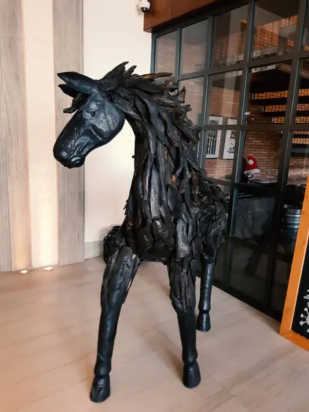 Horse sculpture in a shop in Paris