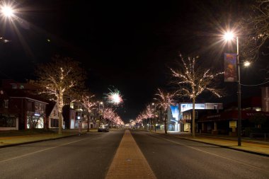 Hoogeveen, Hollanda 1 Ocak 2023 Schutstraat, Hoogevee 'de Havai fişekler