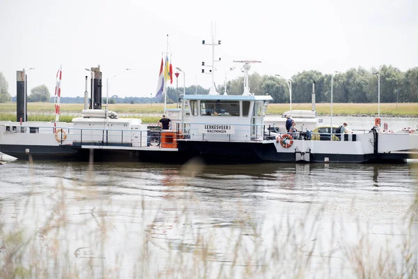 Wageningen Nederländerna Juni 2023 Turn Ferry Van Lexkesveer Nederländerna — Stockfoto