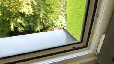 Yeni pencere çerçeveleri - bir dairenin yenilenmesi