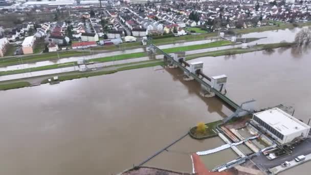 Inondation Fleuve Main Allemagne Sluice Kostheim — Video