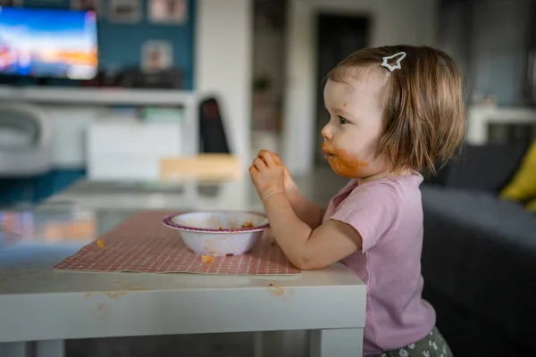 One Girl Small Caucasian Toddler Female Child Daughter Eating Alone — ストック写真