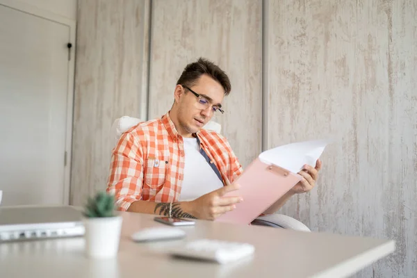 One Man Male Caucasian Entrepreneur Businessman Sitting Office Desk Work — Stock Fotó