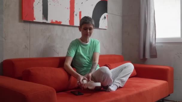 Senior Woman Doing Guided Meditation Yoga Self Care Practice Home — Stok video