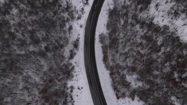 Car Drive Snow Winter Day Road Snow Aerial View — Stockvideo