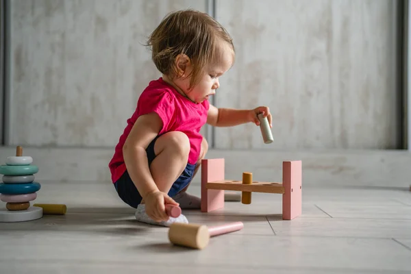 One Child Small Caucasian Girl Little Toddler Playing Educational Toys — Stock Photo, Image