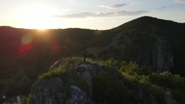 Ortodoxa Kors Toppen Kullen Eller Berget Solnedgången Serbien Knjazevac Baranica — Stockvideo