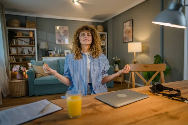 One Woman Adult Caucasian Work Her Laptop Home Meditation Relax — Stock Photo, Image
