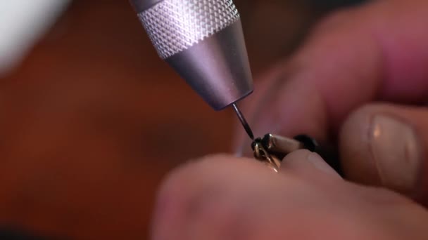 Inel Bijuterii Din Aur Pentru Face Procesul Ajustare Lustruire Inelului — Videoclip de stoc