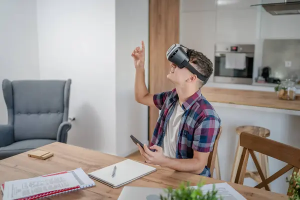 Boy Caucasian Teenager Young Man Student Enjoy Virtual Reality Headset — Stock Photo, Image