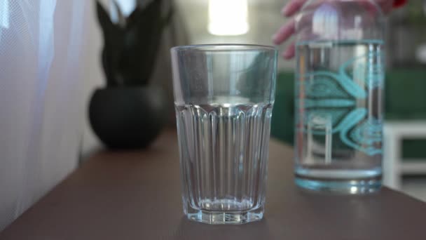 Close Hand Caucasian Woman Take Glass Water Home — Vídeo de Stock