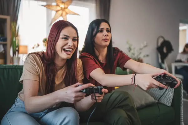 Two Young Women Caucasian Friends Sisters Play Console Video Game — Stock Photo, Image