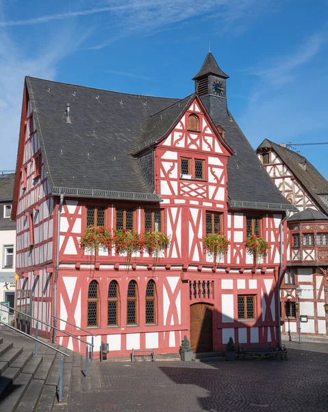 乌里内斯 2021年10月1日 2021年10月1日在德国莱茵兰 法尔茨市中心的历史建筑 — 图库照片