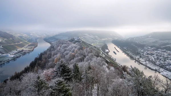 Moselle Nehir Döngüsünün Panoramik Görüntüsü Bir Kış Günü Zell Yakın — Stok fotoğraf