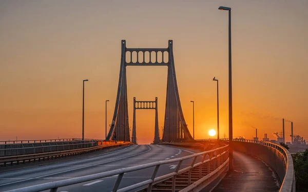 Güneş Doğarken Ren Nehri Geçen Eski Köprü Krefeld Kuzey Ren Stok Resim