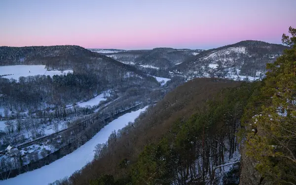 Eifel Ulusal Parkı, Kuzey Ren Vestfalyası, Almanya 'daki manzaranın panoramik görüntüsü