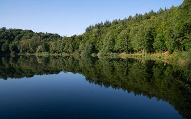 Vulkan Eifel, Rhineland-Palatinate, Almanya 'daki manzaranın panoramik görüntüsü