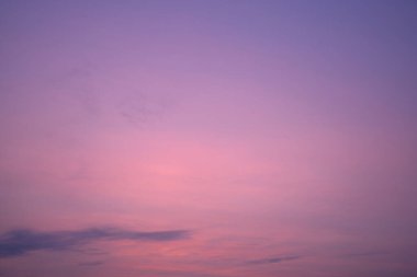 Düşük açılı bulutlu gökyüzü