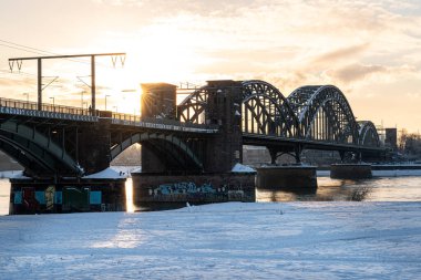 Köln, Almanya - 18 Ocak 2024: Köln 'ün panoramik görüntüsü 18 Ocak 2024' te Almanya, Avrupa 'da