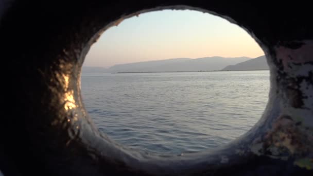 Yunanistan Akdeniz Deki Feribot Gezinti Feribotu Turistlerle Gezi Teknesi Yaz — Stok video