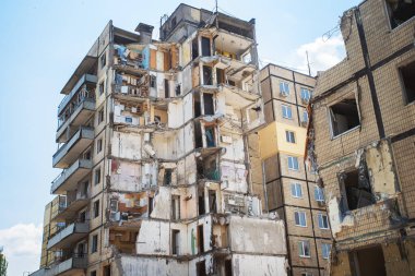 Dnipro City, Ukrayna - 22 Haziran 2023: 14 Ocak 'ta Rusya tarafından Kh-22 füzesiyle yok edilen Yaşam Kompleksi. Dnipropetrovsk 'ta sivillere düzenlenen saldırılar 46 kişinin ölümüne (6' sı çocuk) ve 80 kişinin yaralanmasına yol açtı.