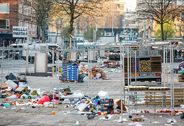 stock image Rotterdam, Netherlands - April 1, 2014: A mess of trash and dirt. Garbage in the city Rotterdam in Netherlands