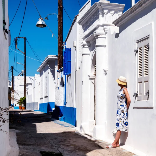 Woman Long Dress Posing Alley Greek Village Koskinou Rhodes Island — Stock Photo, Image