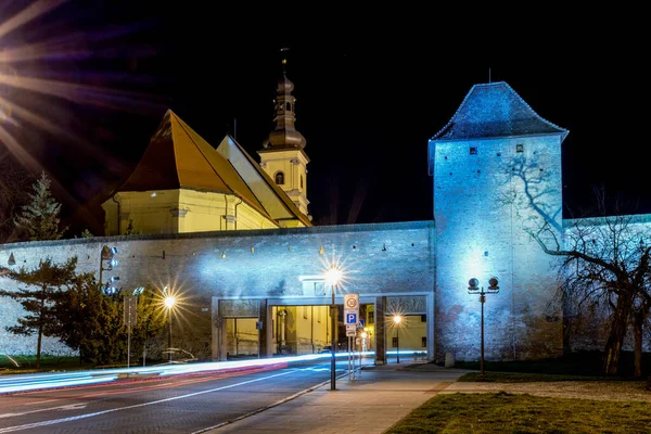 斯洛伐克特雷纳瓦 2023年3月18日 特雷纳瓦市周围的城墙 — 图库照片