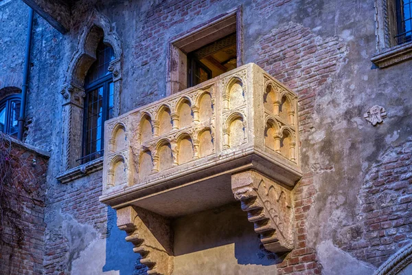 Verona Italy February 2018 Juliet House Balcony William Shakespeare Drama — Stock Photo, Image