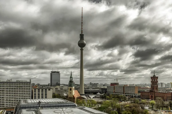 Berlin Tyskland April 2017 Berlin Byens Skyline Med Berømte Tårn - Stock-foto