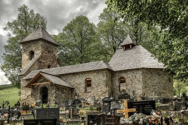 Zazriva, Slovakya - 21 Mayıs 2023: Zazriva köyündeki eski Katolik Azizler Kilisesi kalıntıları