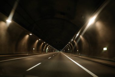 Araba, Tünelin Bakış Açısı Sürüşü