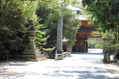 Japonya 'nın Seto İç Denizi' ndeki Omishima Adası 'nda (Ehime ili) bulunan Oyamazumi Tapınağı