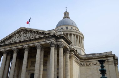 Fransa 'nın Latin Mahallesi' ndeki Sosyal Eylem Merkezi.