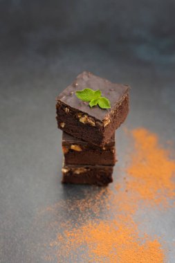 Naneli çikolatalı browni keki. Nefis ev yapımı tatlı.. 