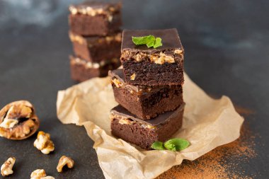 Naneli çikolatalı browni keki. Nefis ev yapımı tatlı.. 