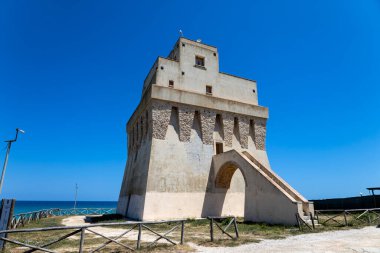 İtalya, Apulia 'daki Mileto Kulesi manzarası