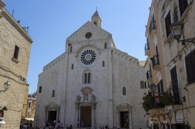 BARI, İtalya, 9 Temmuz 2022 - İtalya 'nın Bari kentindeki San Sabino Katedrali
