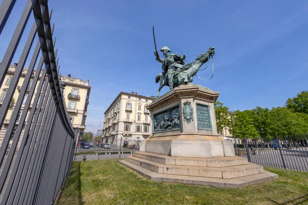 Turin Italien April 2023 Ryttarmonumentet Ferdinand Savoy Genua Solferino Square — Stockfoto