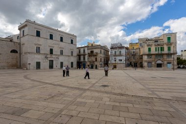RUVO DI PUGLIA, ITALY, 10 Temmuz 2022 - Matteotti Meydanı Ruvo di Puglia, Bari, Puglia, İtalya